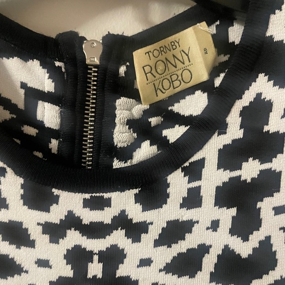Torn by Ronny Kobo (Small) Black & White Patterned Body-con Sweater Mini Dress - Picture 11 of 13